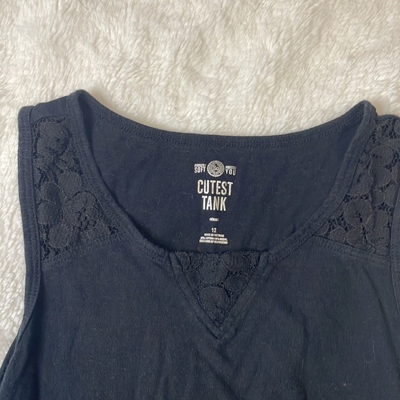Girls SO Cutest black Tank‎ - Picture 2 of 4